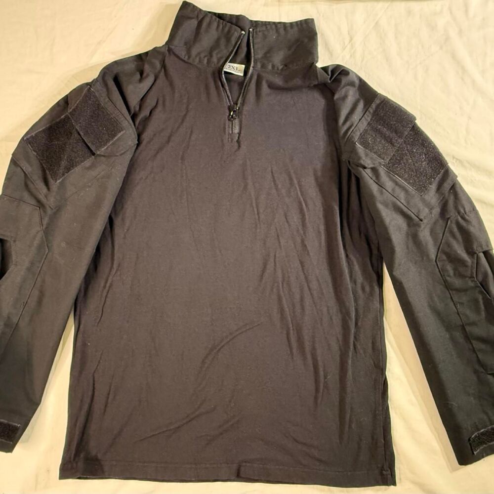 Unbranded Men's Black and Navy Sweatshirt